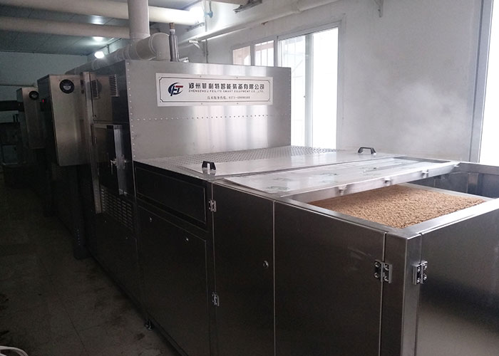 中糧集團80KW紅麥麸微波烘幹設備成功交付